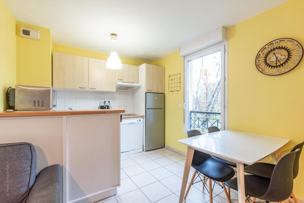 Ferienwohnung Mona, F2 Pour 4 Pers. - Fairytale Factory Bussy-Saint-Georges Exterior foto